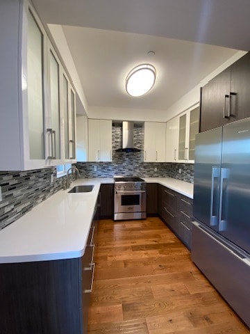 Building Photo - 2131 Carlmont Dr