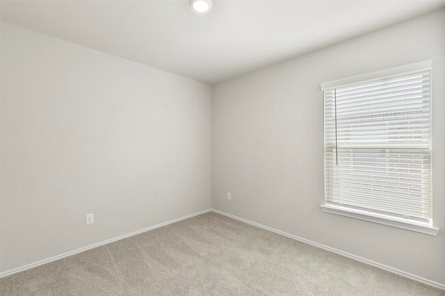 Building Photo - 363 Cumberland Forest Dr