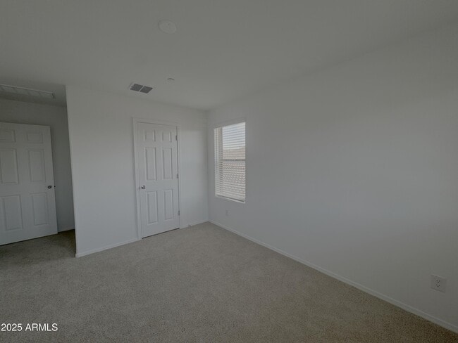 Building Photo - 13370 W Eagle Feather Rd