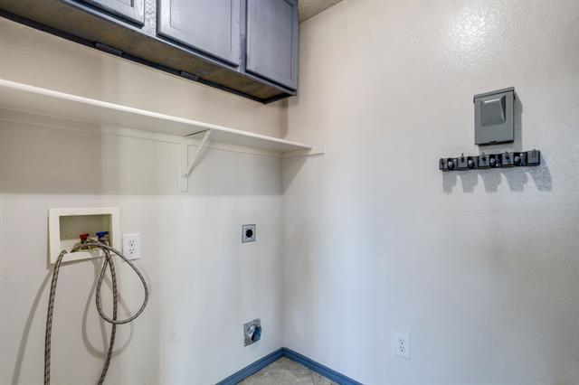 Building Photo - 600 Claiborn Ln