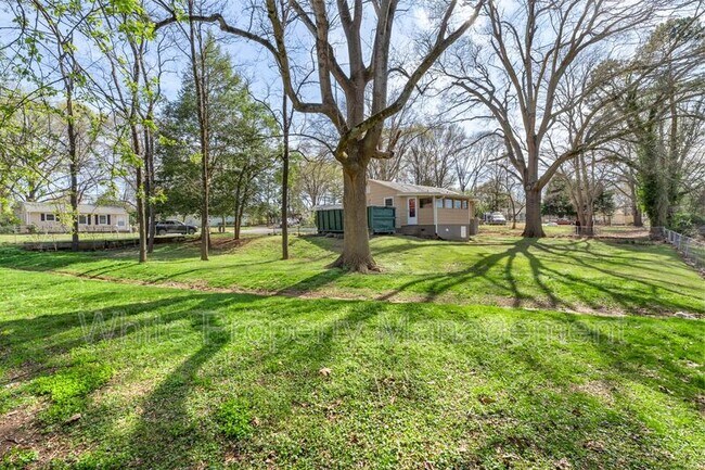 Building Photo - 505 Butler Ct