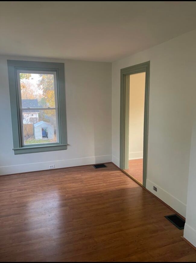 Building Photo - 78 Webster Ave