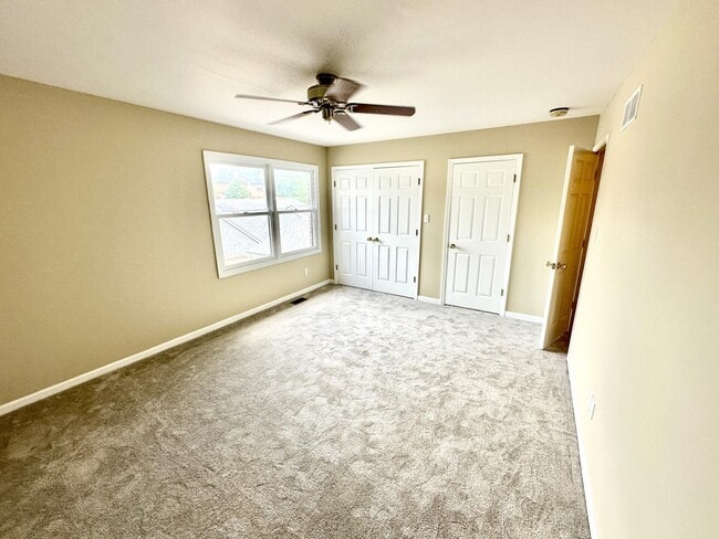 Building Photo - 1136 Turkey Foot Rd