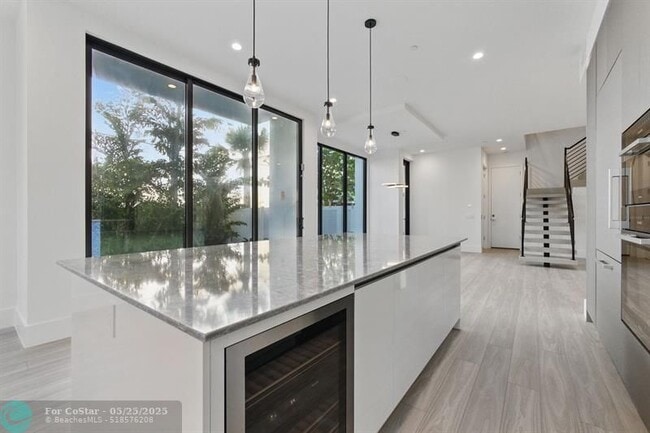 Building Photo - 204 Osceola Park Ln