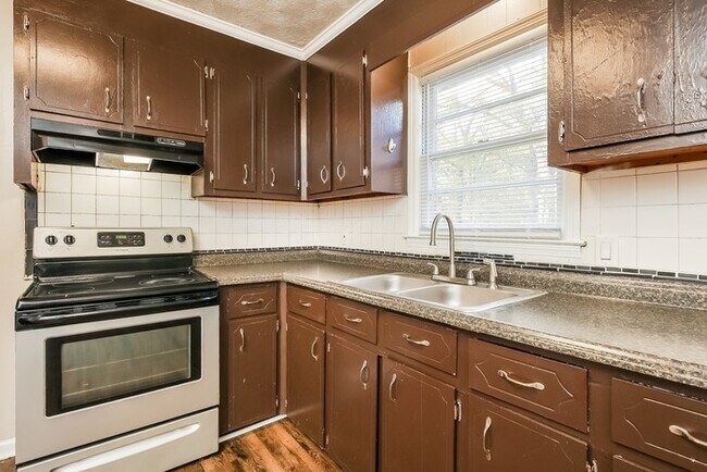 Building Photo - 1326 Jackwood Ct