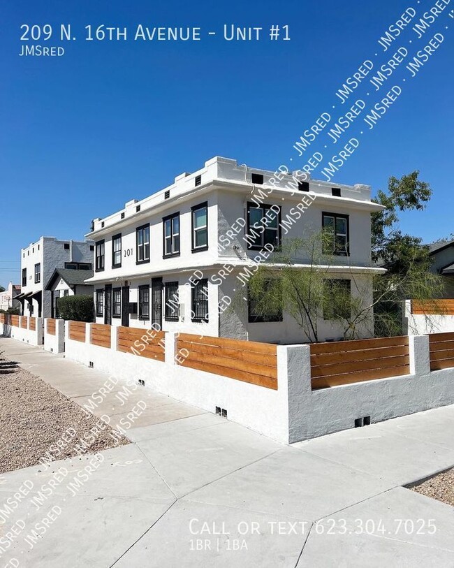 Primary Photo - 209 N 16th Ave