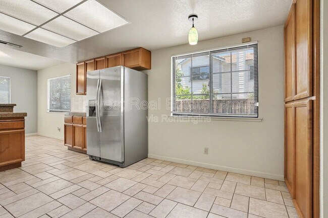 Building Photo - 4014 Penny Terrace
