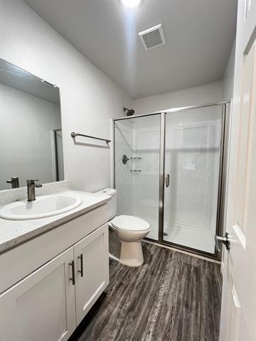 Building Photo - 5122 Gaston Ave