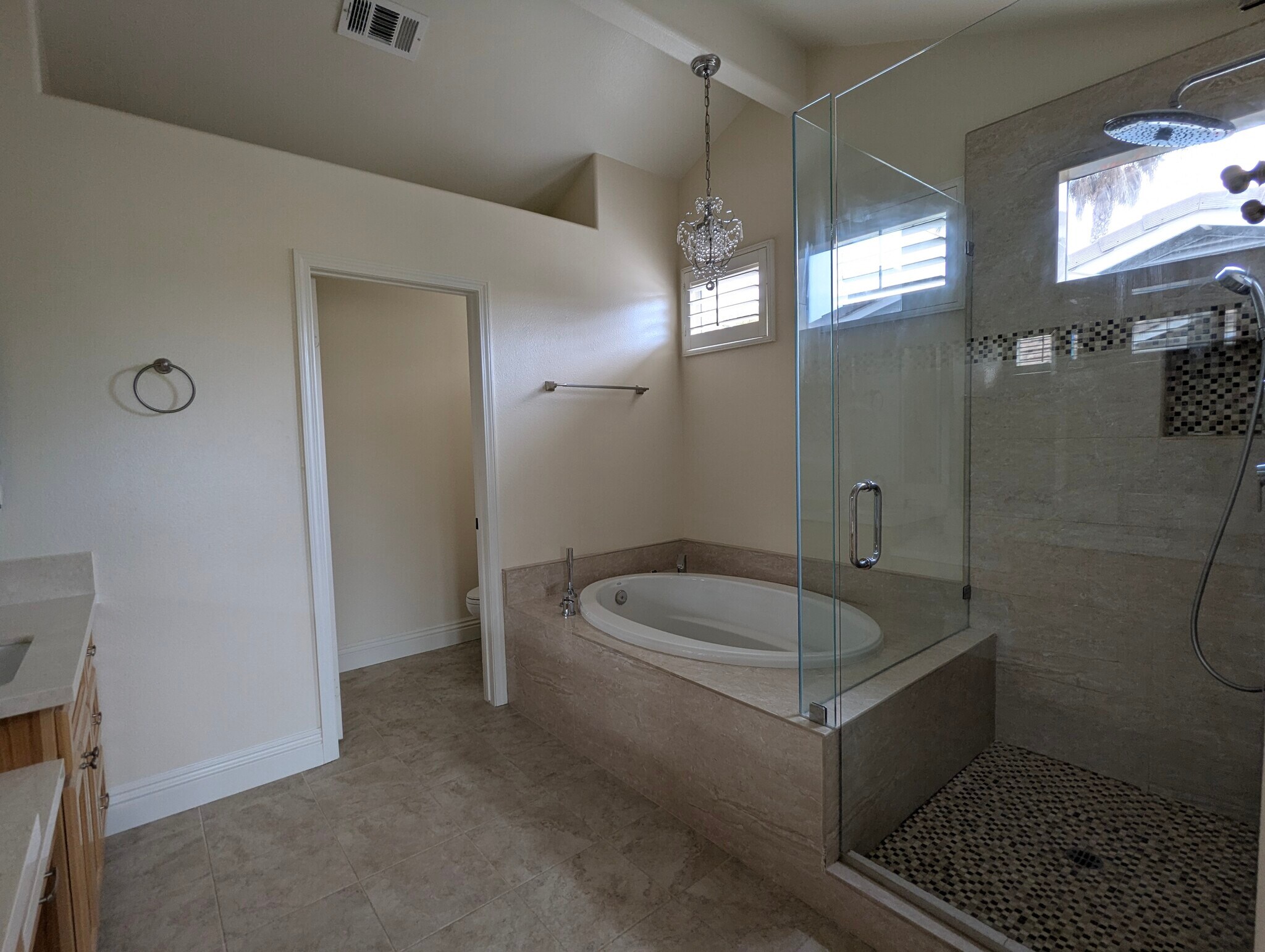 Building Photo - 2300 Rutland Pl