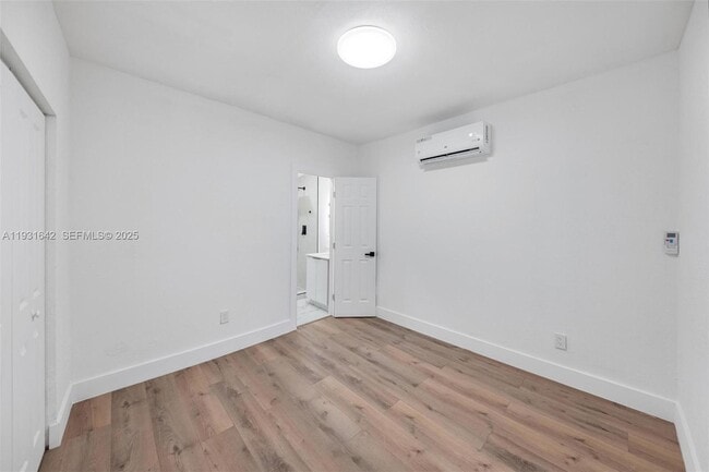 Building Photo - 6911 NW 4th Ct