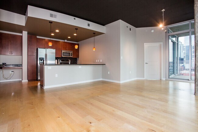 Building Photo - Stunning Downtown Views From 2BR 2BA Corner Unit in the Encore! $3,500 Per Month