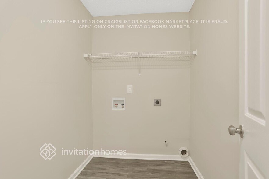 Building Photo - 6032 Hitt Lake Trail