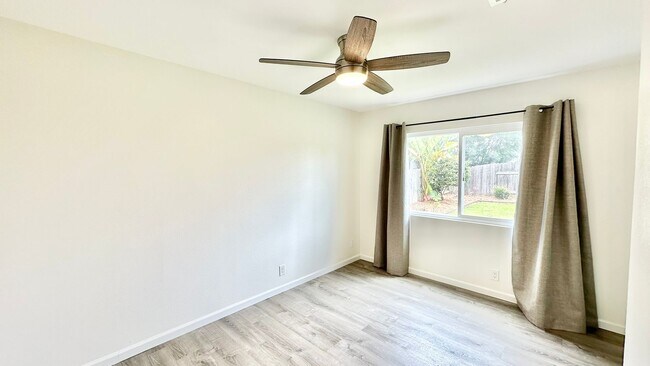 Building Photo - Beautifully Remodeled Single Story just of...