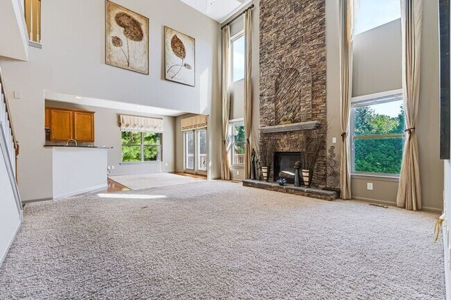 Building Photo - 4269 Woods Creek Ln