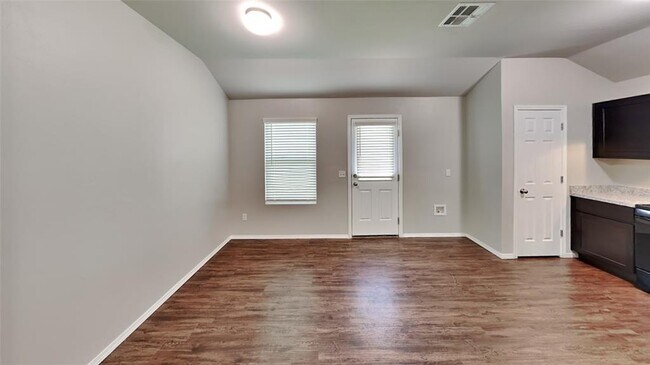 Building Photo - 4309 Umbria Rd