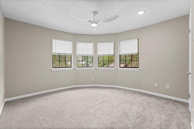Building Photo - 66 Indian Clover Dr