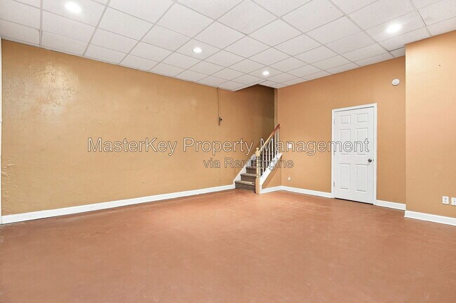 Building Photo - 217 Riverwalk Cir