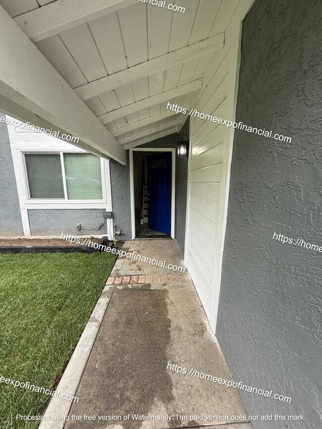 Building Photo - Nice Home For Rent