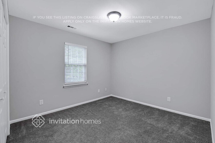 Building Photo - 1199 Lempster Dr NW