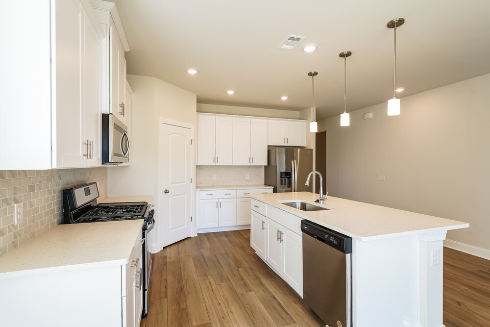 Building Photo - 1230 Dutch peak