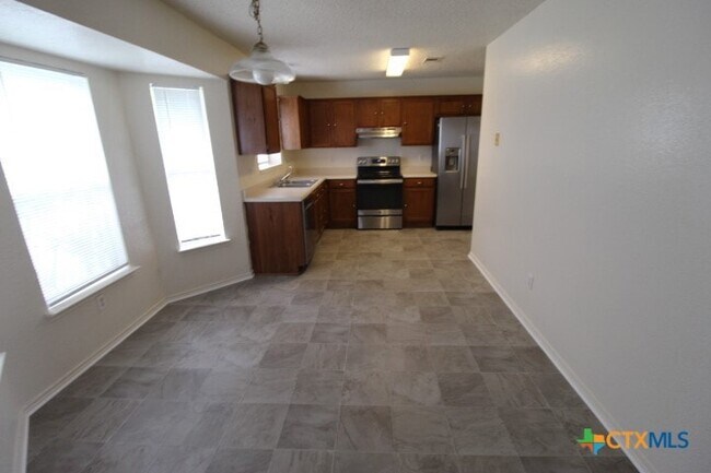 Building Photo - 3615 Coral Bay Ln