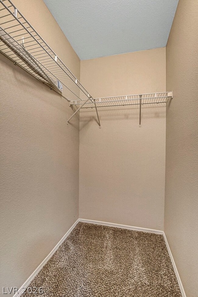 Building Photo - 7224 Rosebriar Ct