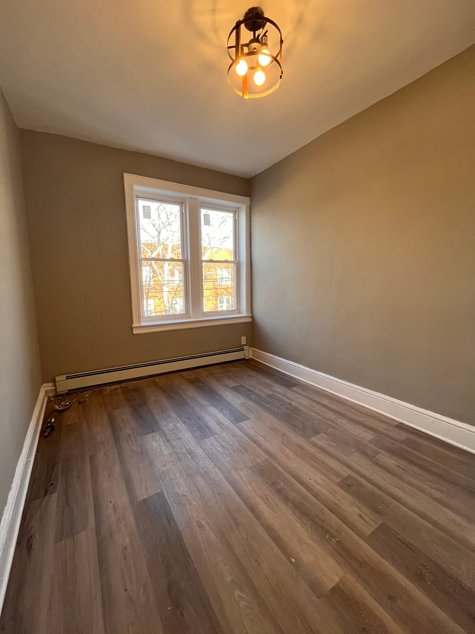 237 Lexington Ave 3R - 243 Lexington Ave