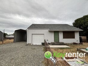 Building Photo - Charming 3 Bedroom Home for Rent in South ...