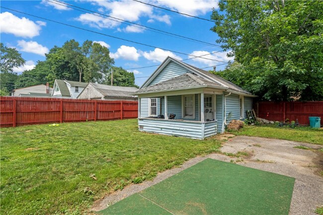 Building Photo - 52 Wedgewood Park