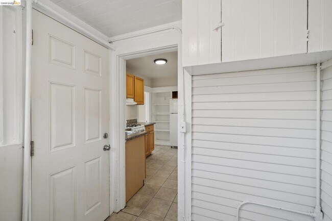 Building Photo - 2923 Wheeler St