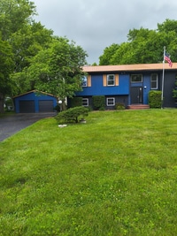 Building Photo - 66 Trenton Cir