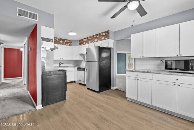 Building Photo - 9903 Ponder Ln