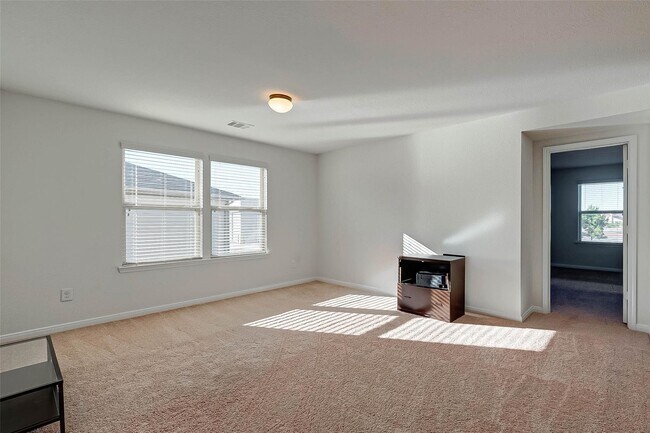 Building Photo - 16306 Oakside Hollow Ln