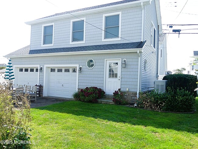 Primary Photo - 203 5th Ave