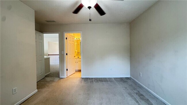 Building Photo - 316 Andridge Ct NW