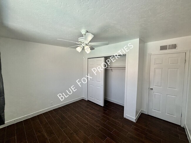Building Photo - 7329 E 28th Pl