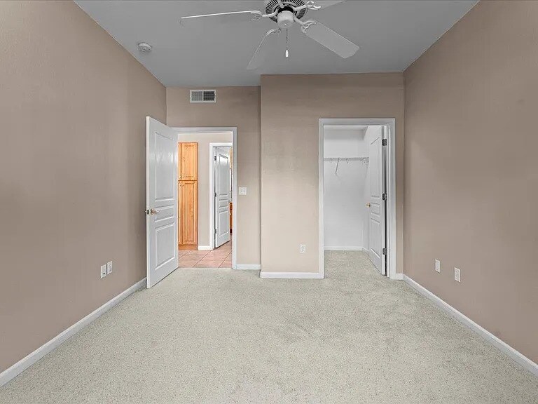 Building Photo - 1360 Shady Ln