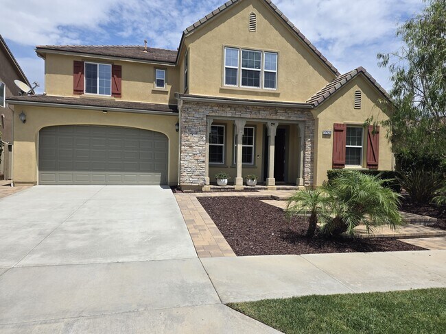 Building Photo - 17525 Black Granite Dr