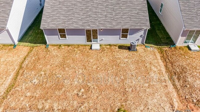 Building Photo - 2203 Lagganmore Dr