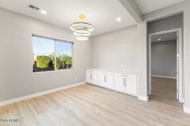 Building Photo - 11086 W Hadley St