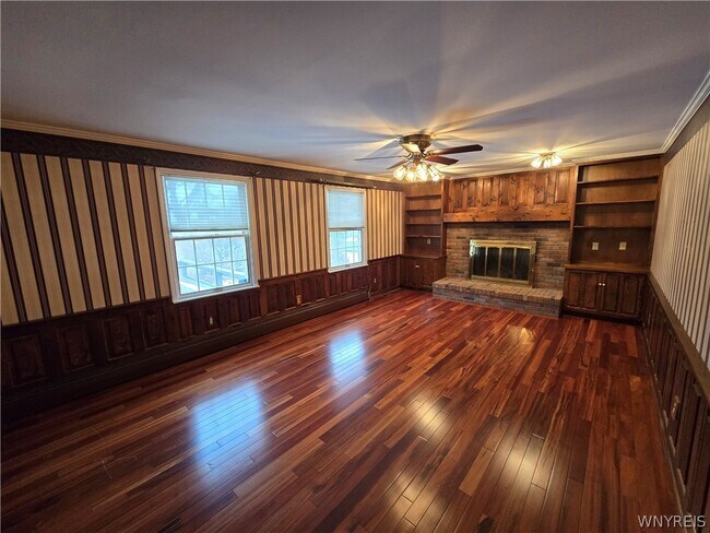 Building Photo - 2287 Long Rd