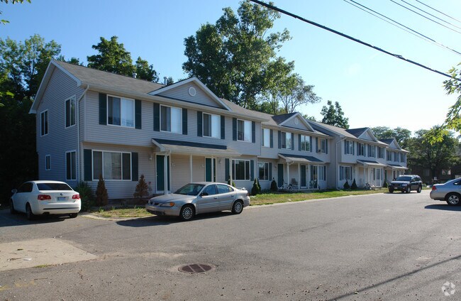 Building Photo - 125-139 Stoddard Ave