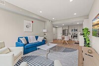 Building Photo - 916 N Delaware Ave