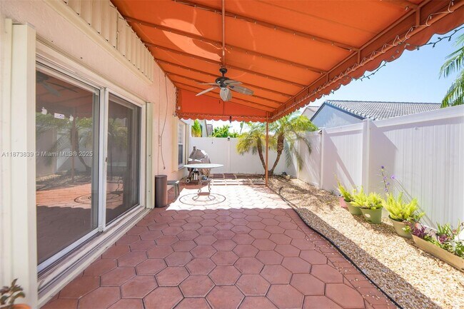Building Photo - 17756 SW 23rd St