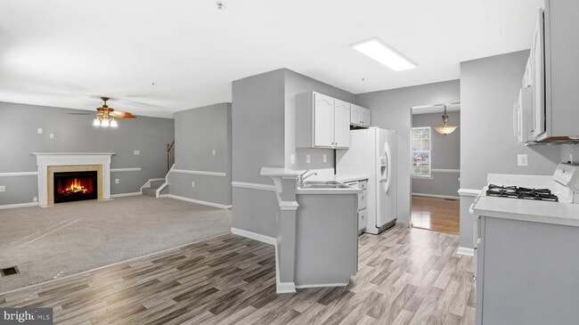 Building Photo - 14101 Kathleen Ln