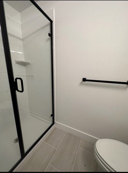 Building Photo - 2277 Versaro Dr
