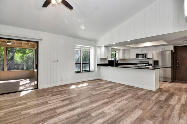 Building Photo - 40 River Ridge Trail