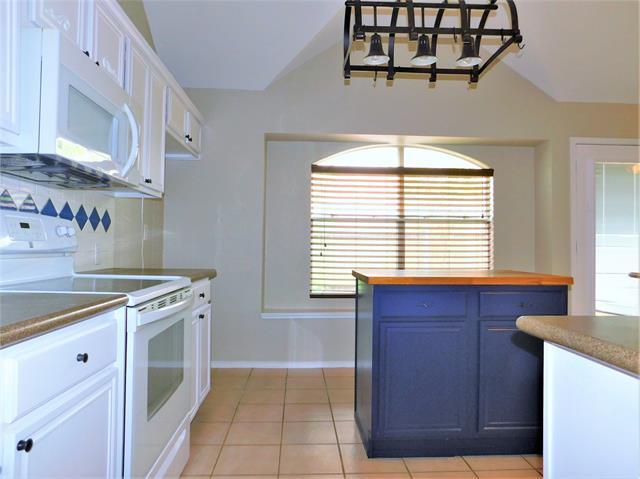 Building Photo - 1664 Big Bend Dr