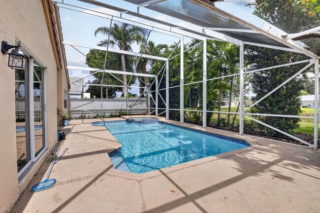 Building Photo - 7558 Ironbridge Cir