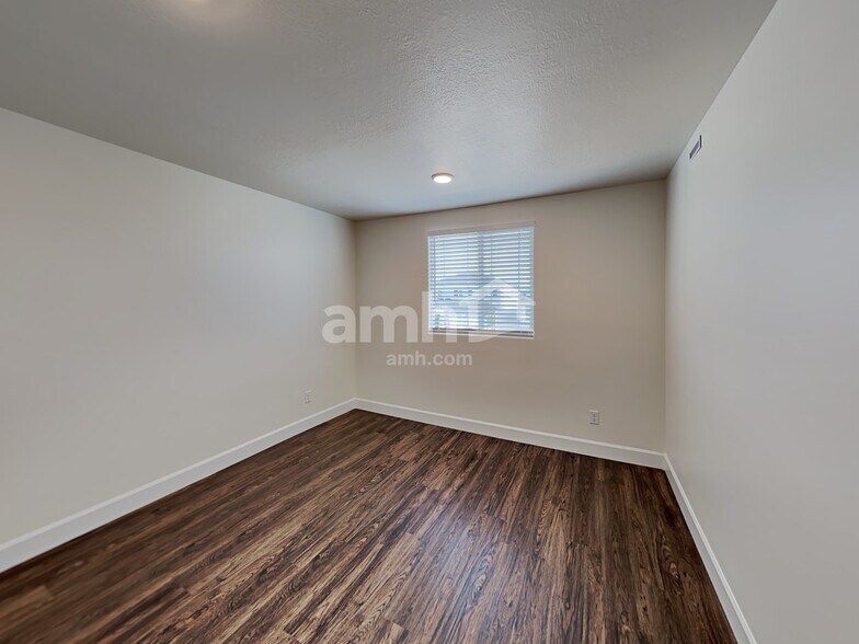 Building Photo - 2634 W 3340 S